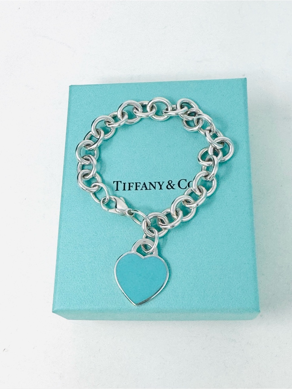 Authentic Tiffany & Co. Enamel Blue Return To Heart Tag Charm Bracelet - Picture 9 of 9